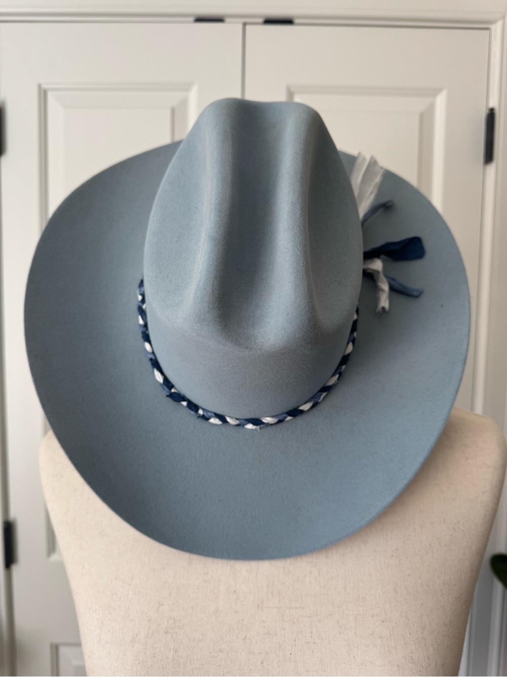 Teressa Foglia Light Blue Cowgirl Hat with Braided Band (40X)- Never Worn!